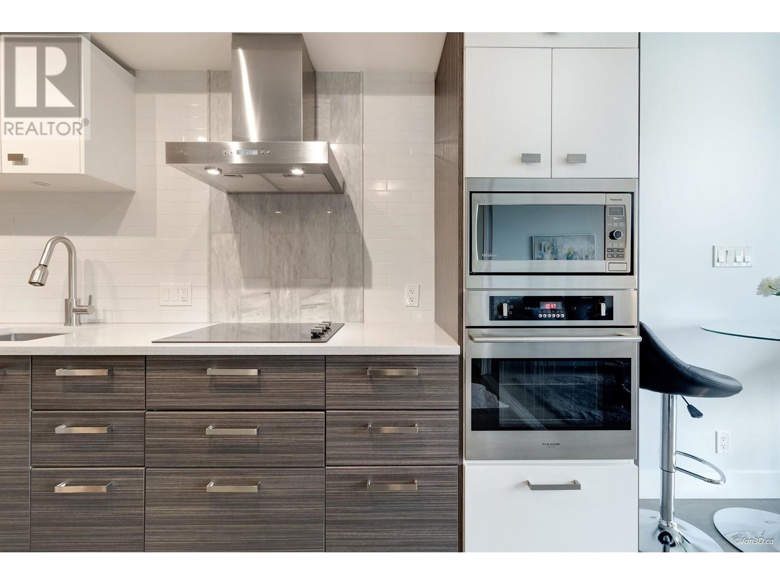 Photo 10 of 3 Xx 1783 Manitoba Street, Vancouver BC