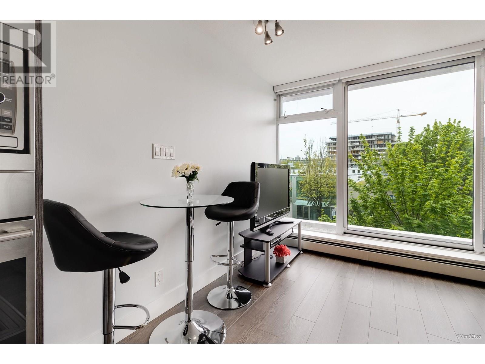 Photo 13 of 3 Xx 1783 Manitoba Street, Vancouver BC