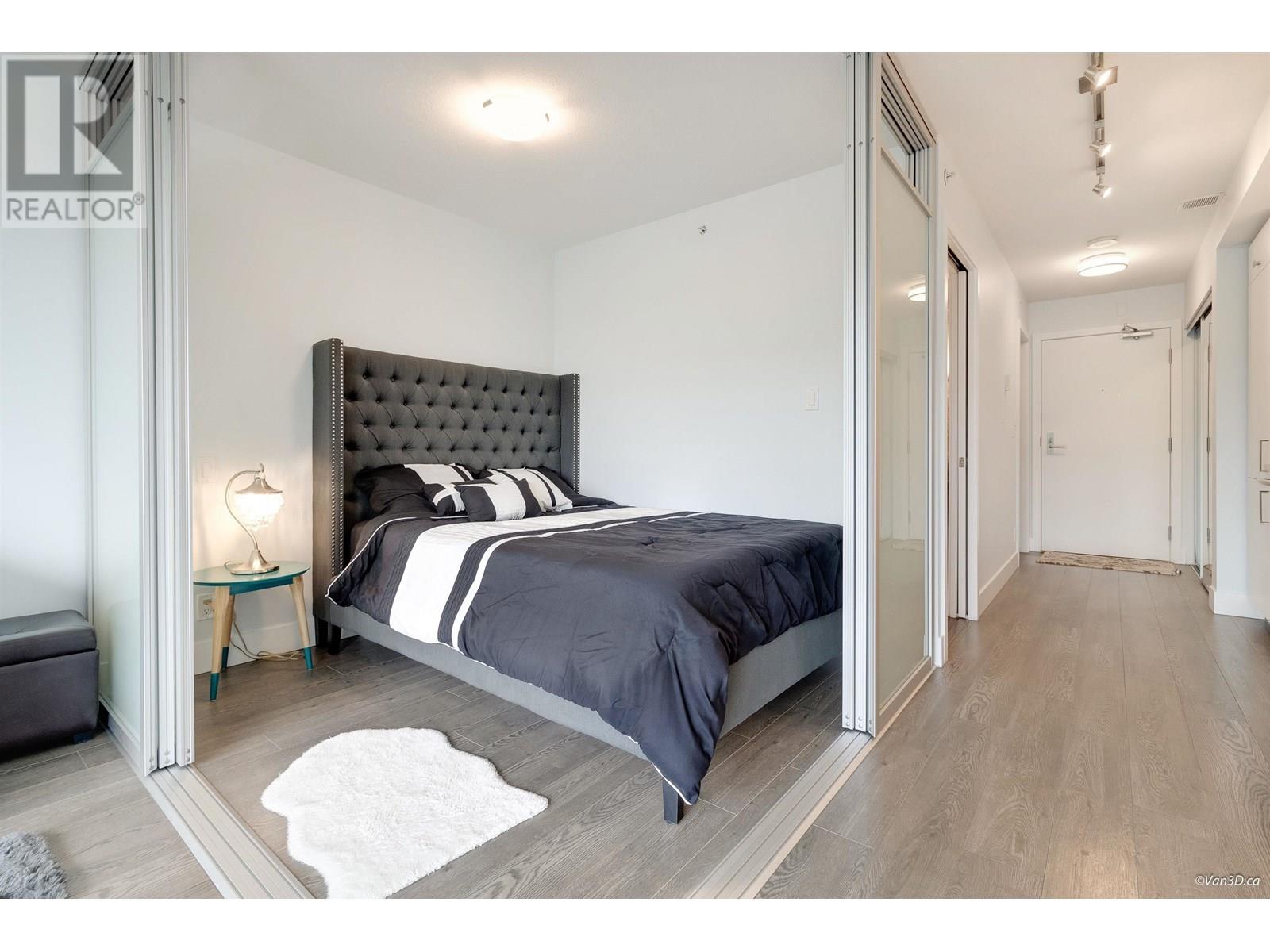 Photo 5 of 3 Xx 1783 Manitoba Street, Vancouver BC