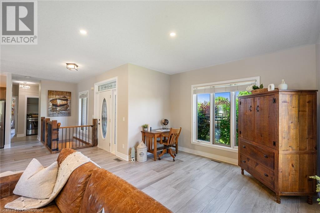 Photo 12 of 46 Sea Breeze Drive, Port Dover ON