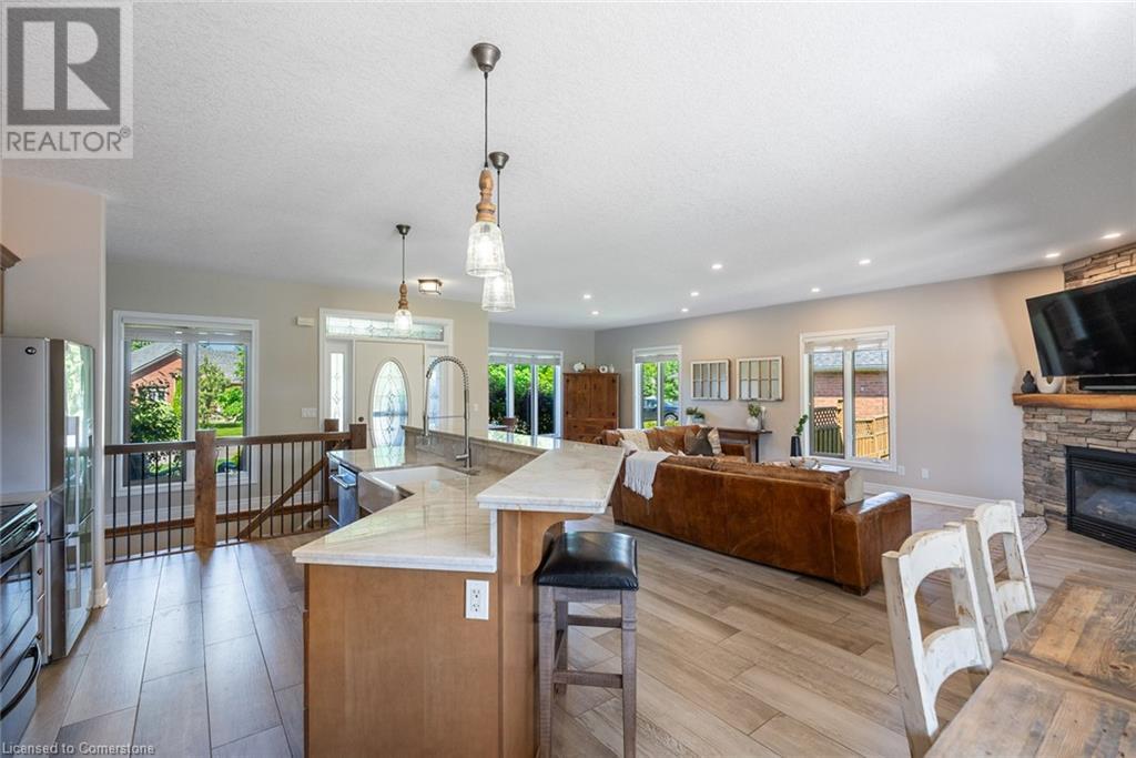 Photo 18 of 46 Sea Breeze Drive, Port Dover ON