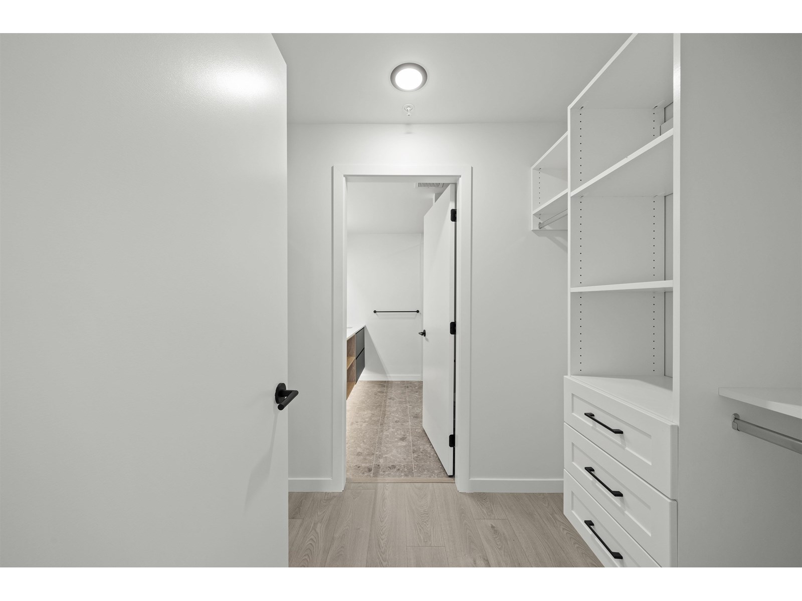 Photo 9 of 206 6585 195 A Street, Surrey BC