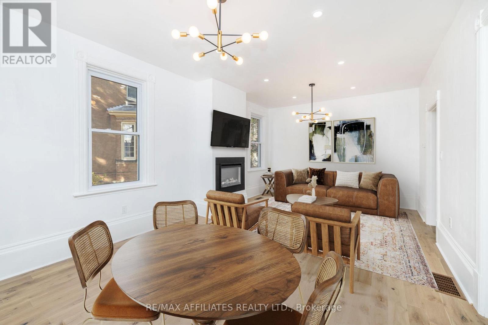 Photo 15 of 45 Drummond Street W, Perth ON