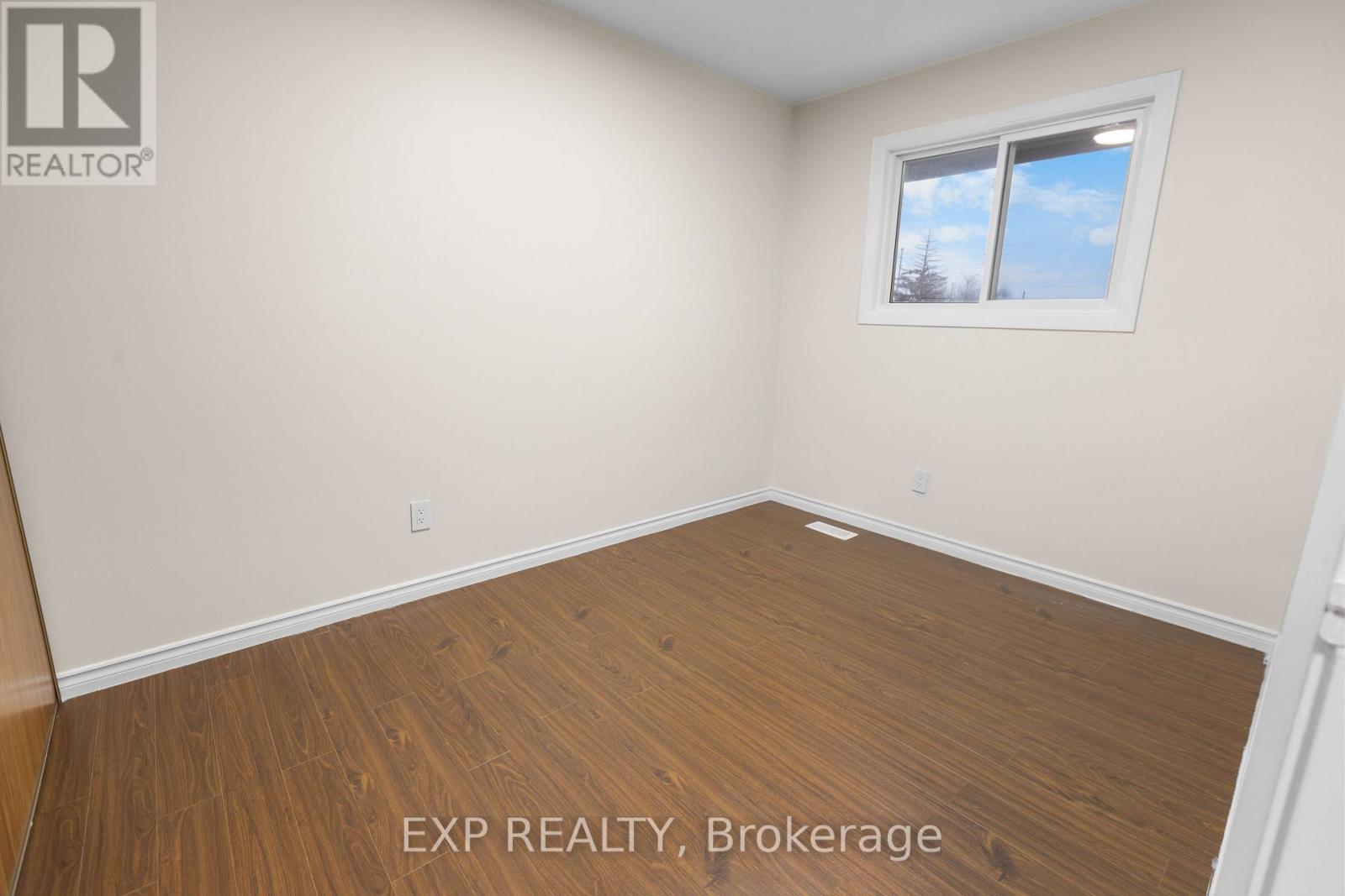 Photo 10 of 107 2650 Pimlico Crescent, Ottawa ON
