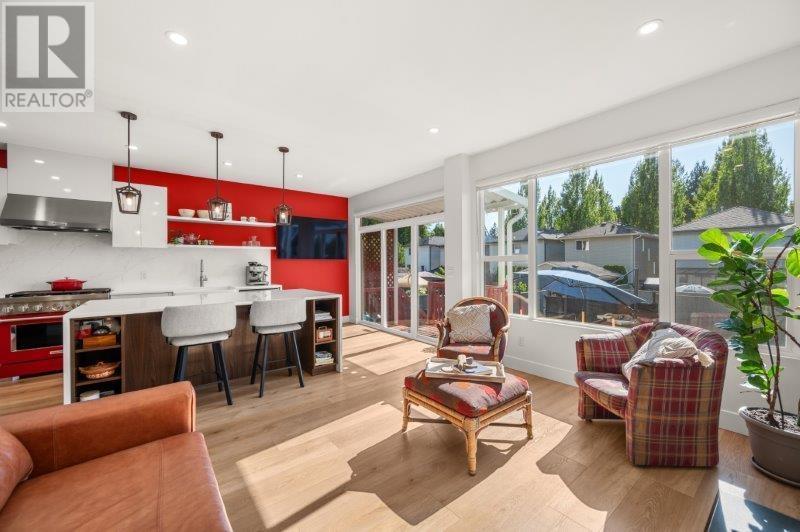 Photo 17 of 10091 243 Street, Maple Ridge BC