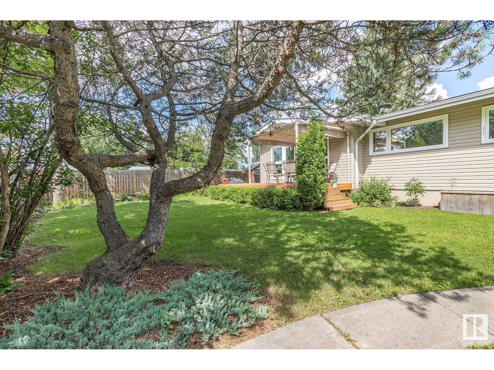 Photo 50 of 4908 112 St Nw, Edmonton AB