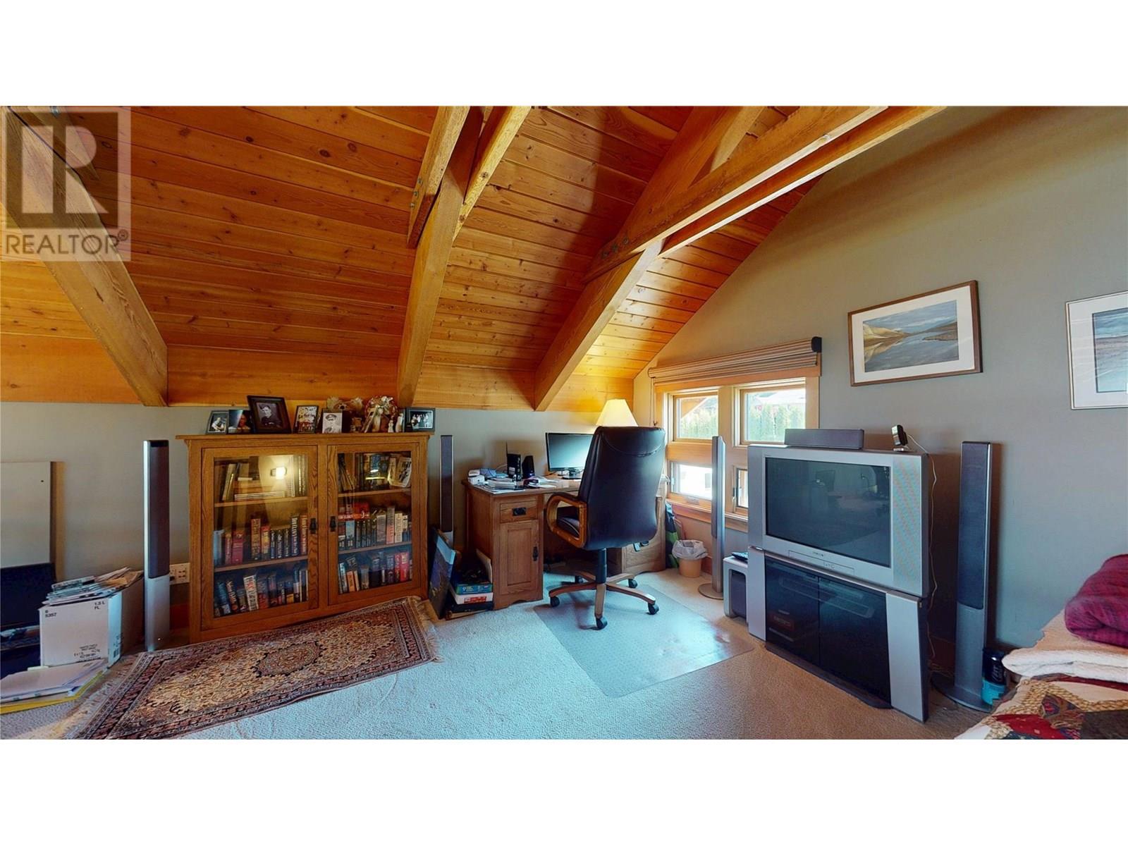 2573 Islandview Road, Blind Bay