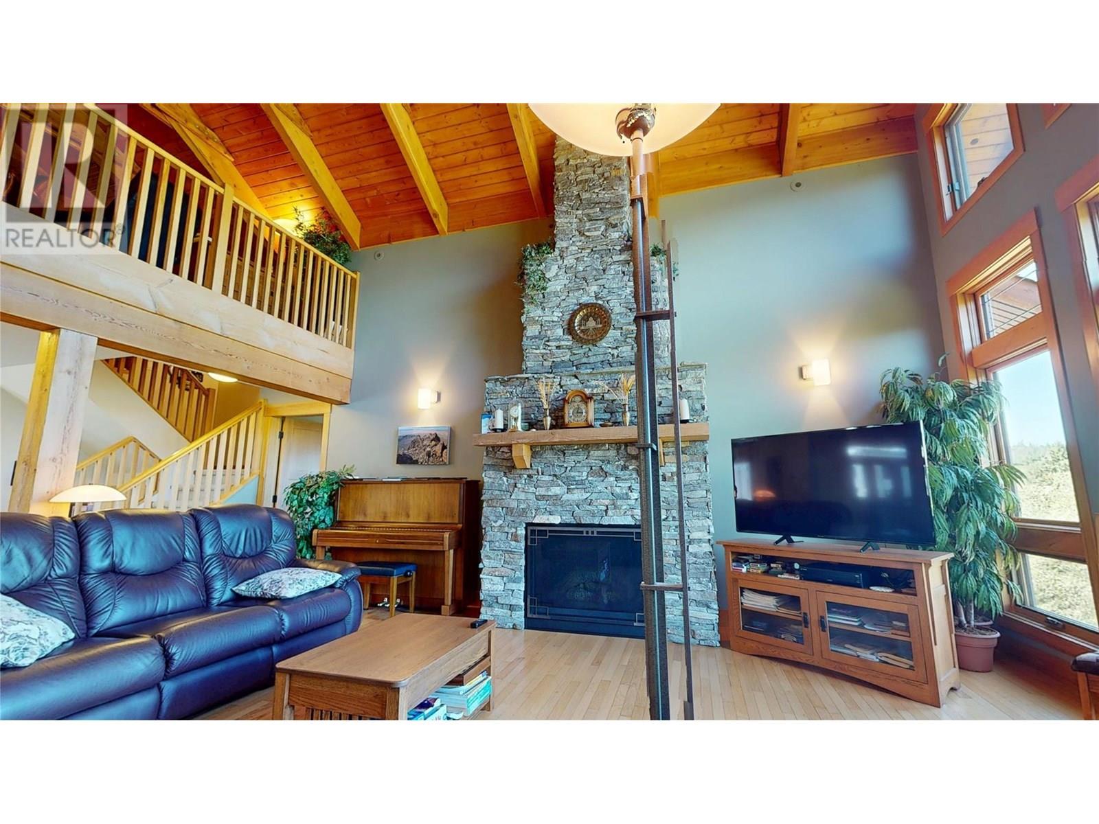 2573 Islandview Road, Blind Bay