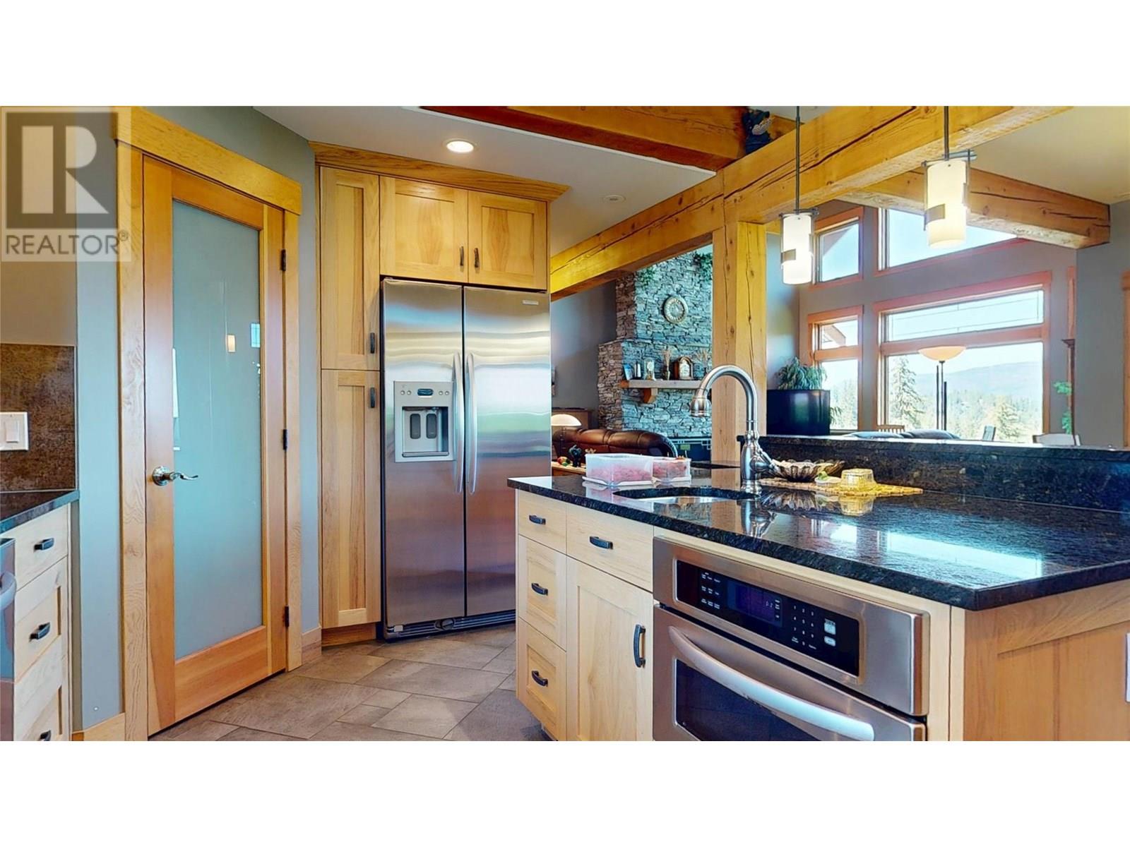 2573 Islandview Road, Blind Bay