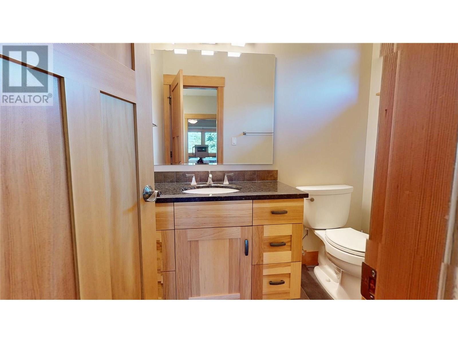 2573 Islandview Road, Blind Bay