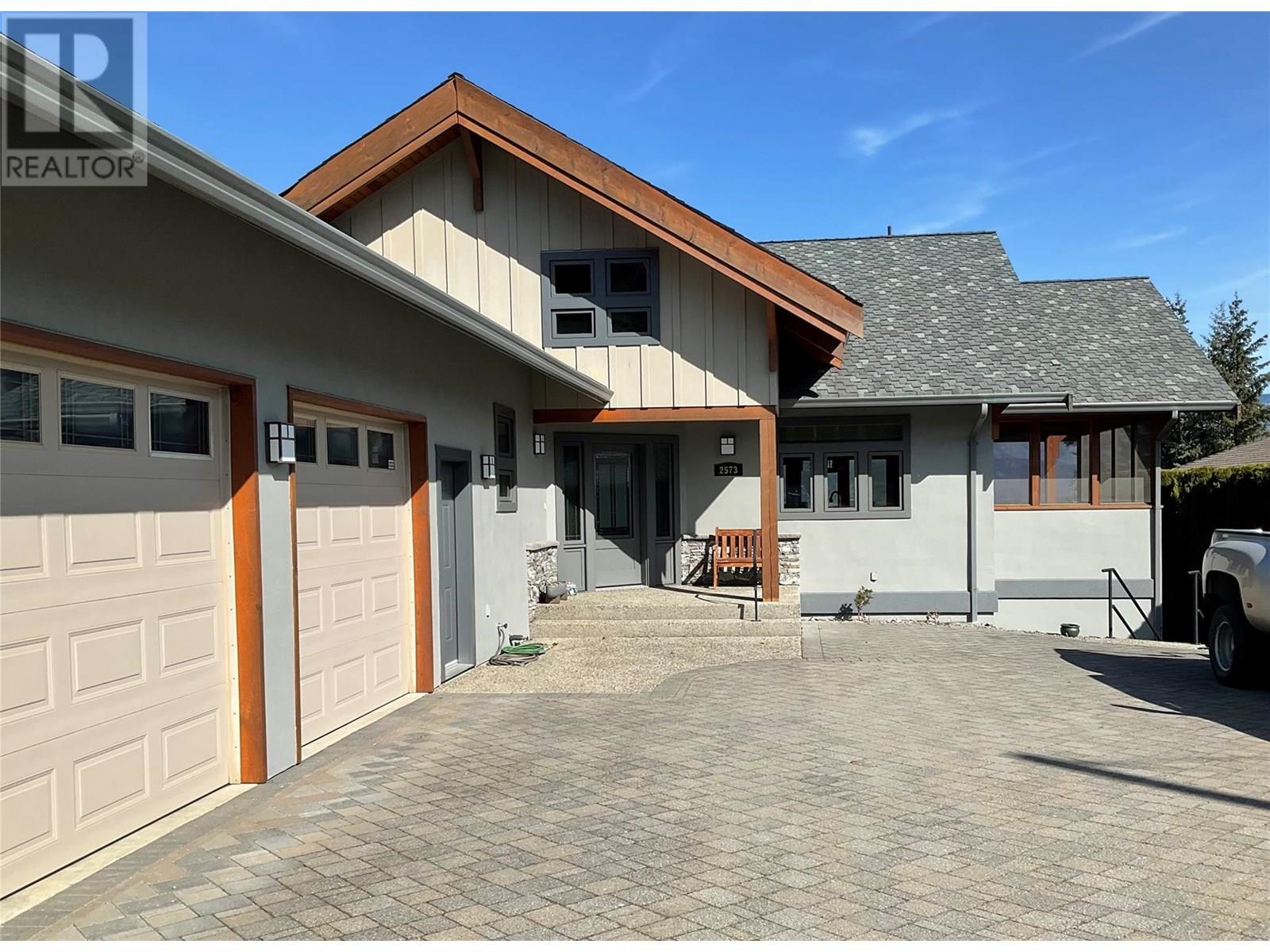 2573 Islandview Road, Blind Bay