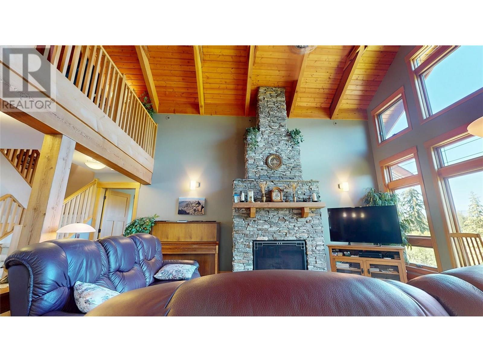 2573 Islandview Road, Blind Bay