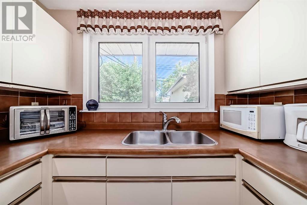Single Family House Bungalow for Sale in  Fortalice Crescent SE Forest Heights Calgary 