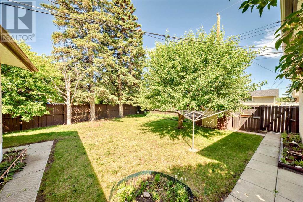 Single Family House Bungalow for Sale in  Fortalice Crescent SE Forest Heights Calgary 
