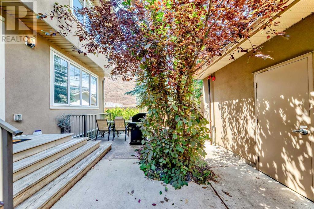 Single Family House for Sale in    Avenue NW Sunnyside Calgary 