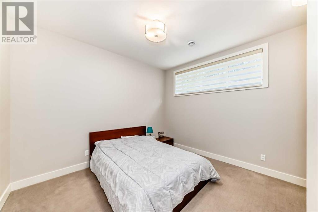 Single Family House for Sale in    Avenue NW Sunnyside Calgary 