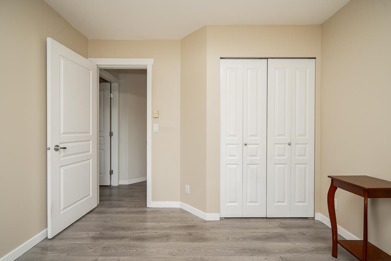 Photo 23 of 14858 56 A Avenue, Surrey BC