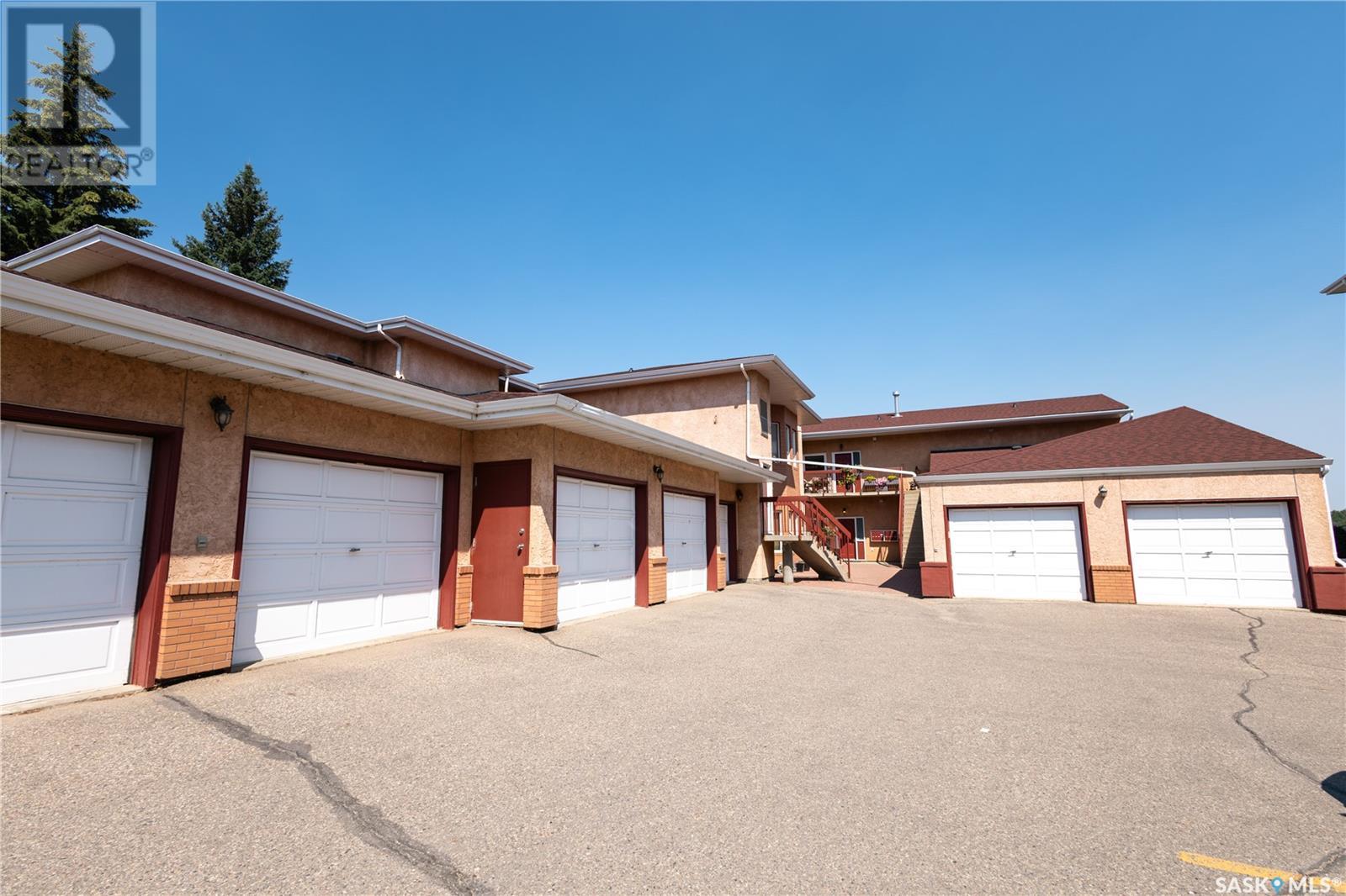 Photo 18 of C 2 532 River Street E, Prince Albert SK