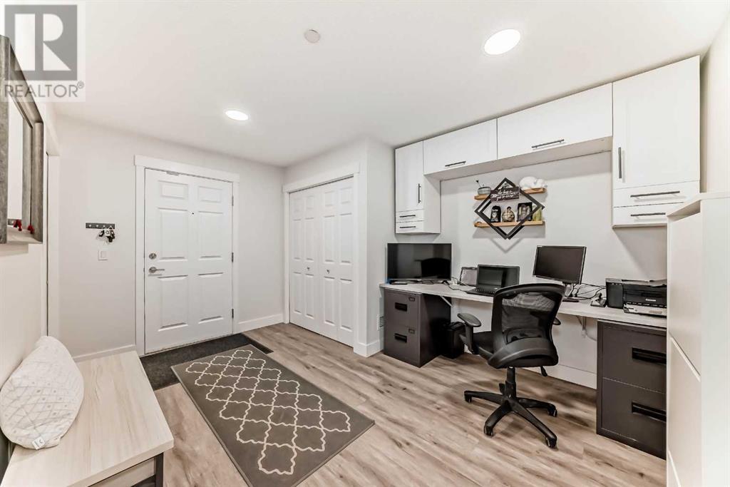 Single Family House for Sale in   Copperpond Common SE Copperfield Calgary 