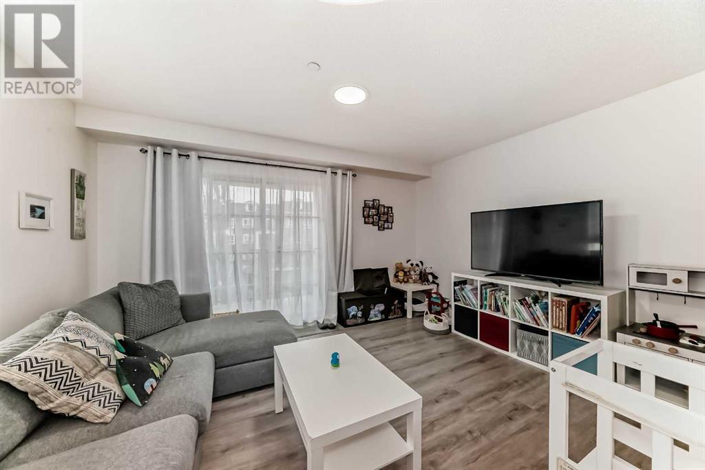 Single Family House for Sale in   Copperpond Common SE Copperfield Calgary 