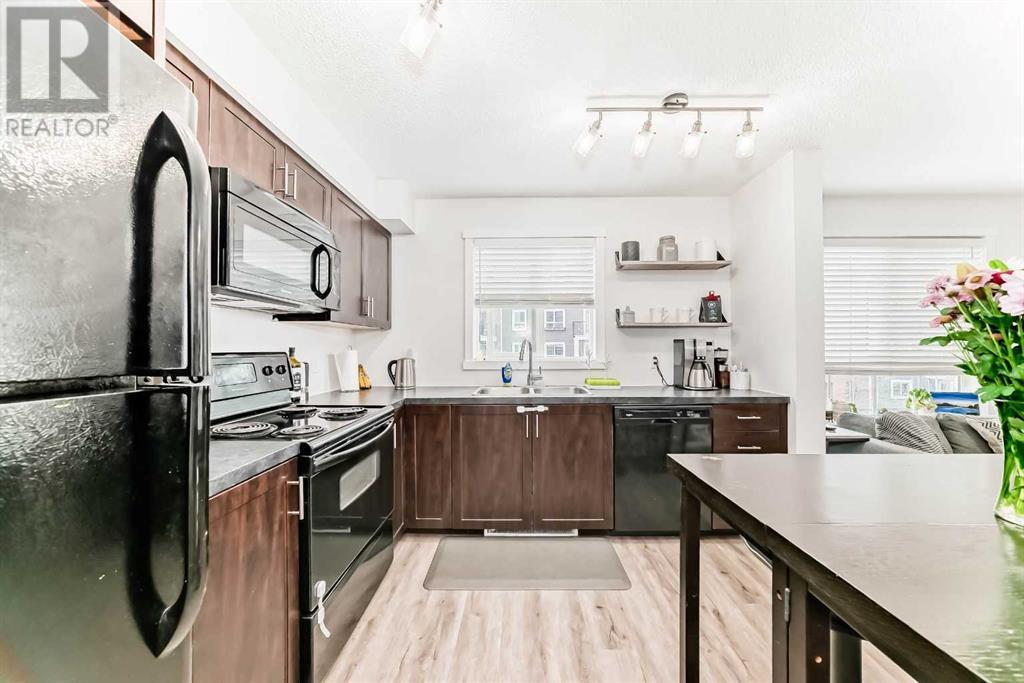 Single Family House for Sale in   Copperpond Common SE Copperfield Calgary 