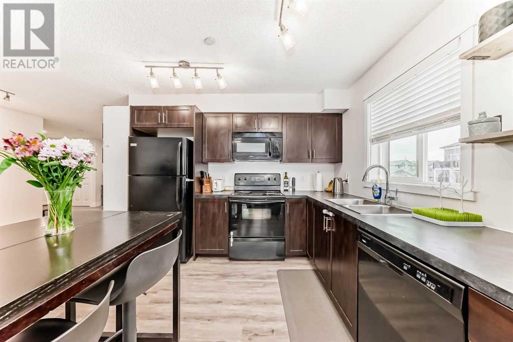 Single Family House for Sale in   Copperpond Common SE Copperfield Calgary 