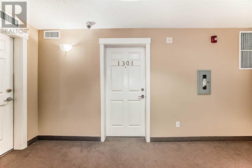 Single Family House for Sale in   Copperpond Common SE Copperfield Calgary 