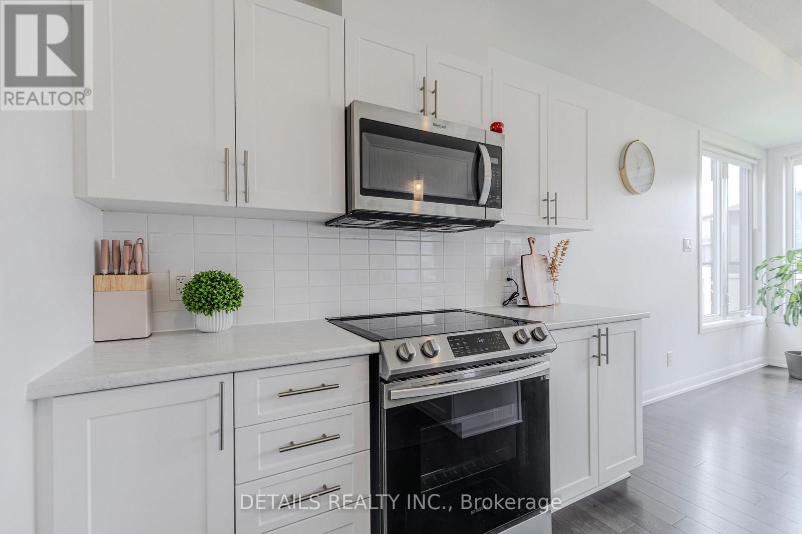 Photo 13 of 372 Sterling Avenue, Clarencerockland ON