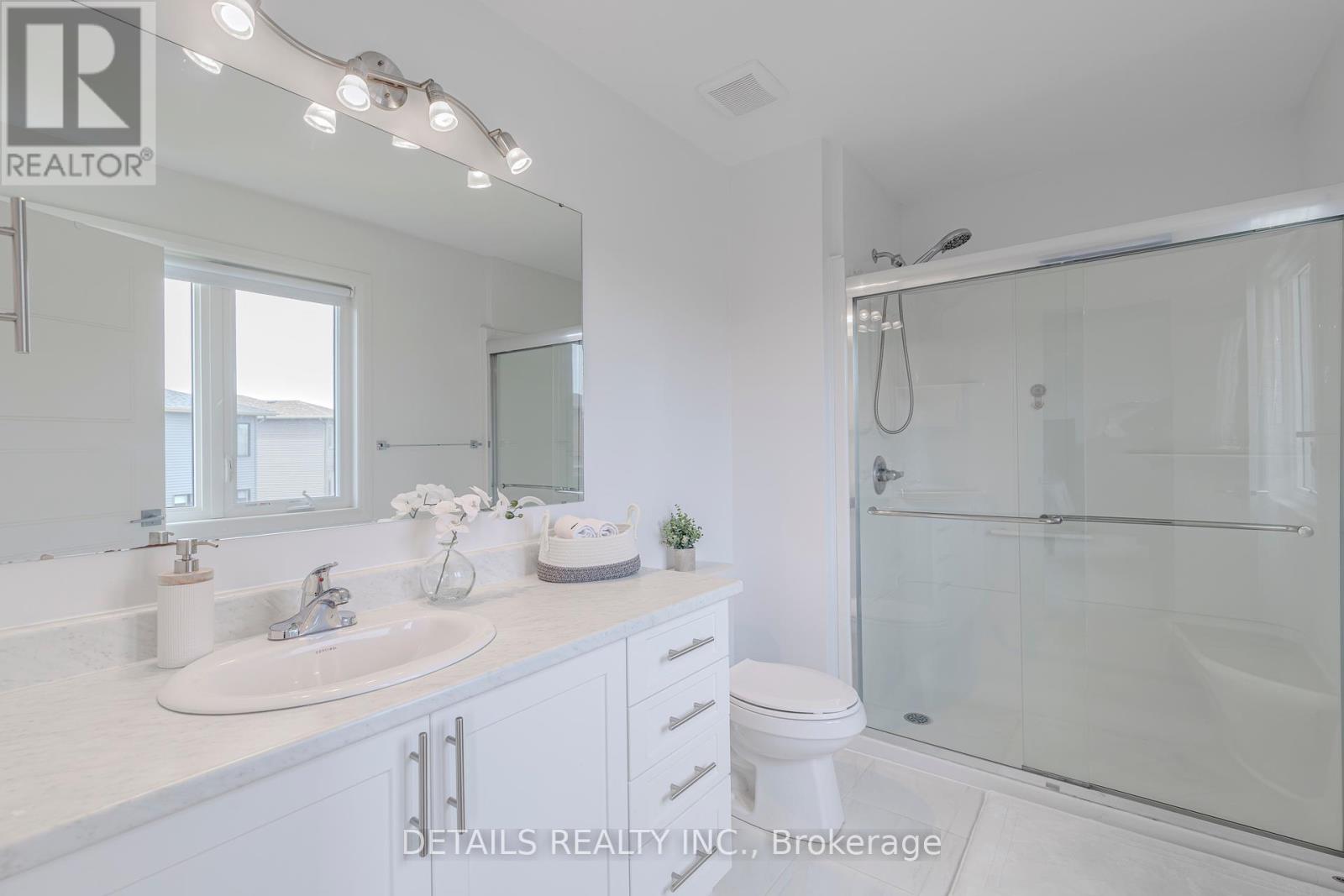 Photo 32 of 372 Sterling Avenue, Clarencerockland ON