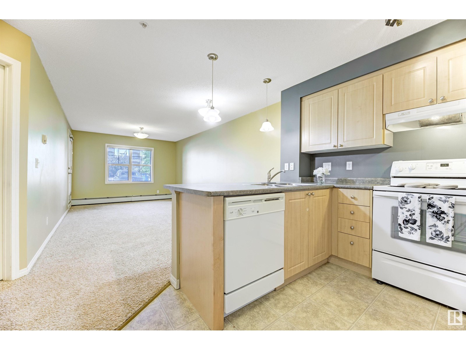 Photo 13 of 412 630 Mcallister Lo Sw, Edmonton AB