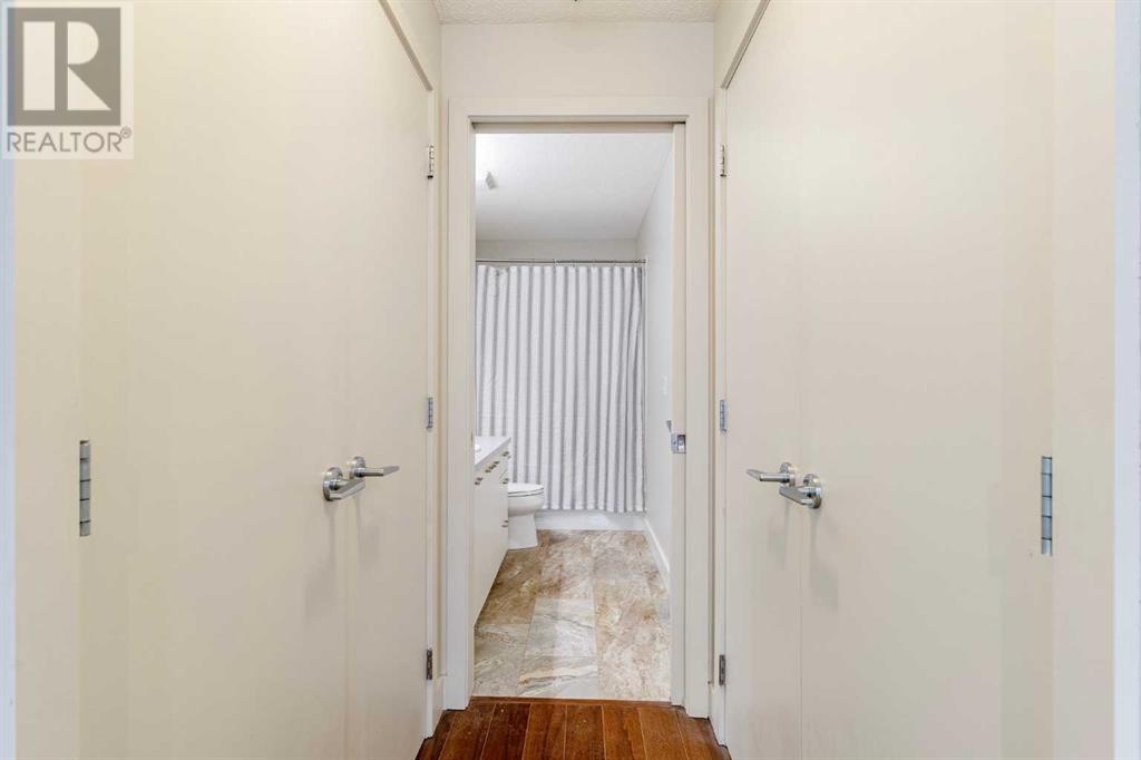 Single Family House for Sale in    Avenue SW Mission Calgary 