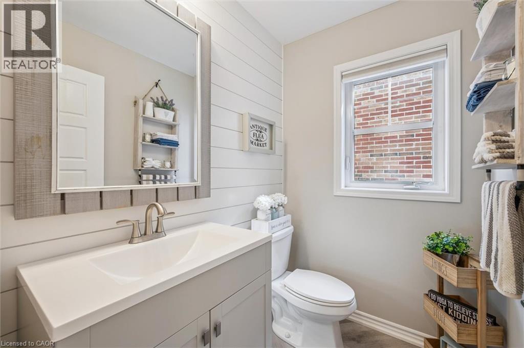 Photo 23 of 22 Spring Creek Drive Unit 80, Waterdown ON