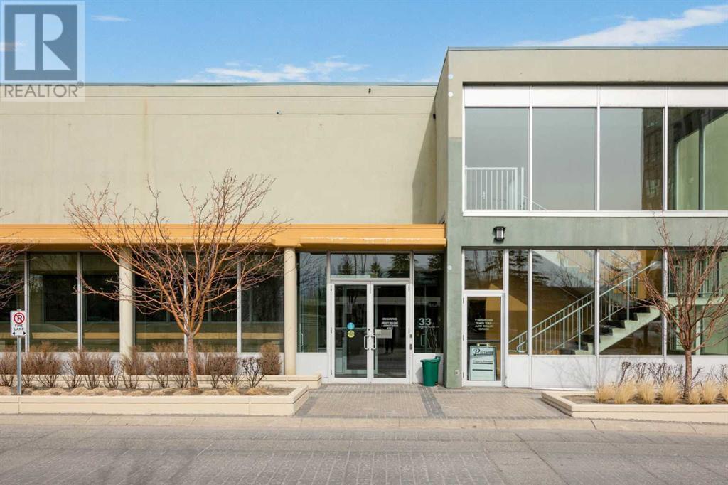 Single Family House for Sale in   Spruce Place SW Spruce Cliff Calgary 