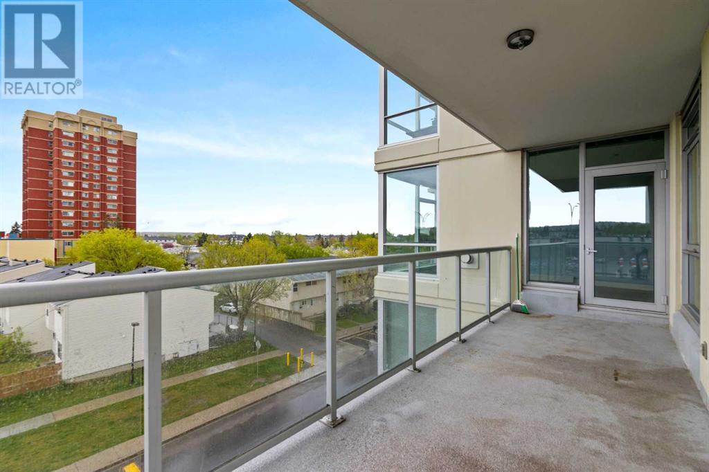 Single Family House for Sale in   Spruce Place SW Spruce Cliff Calgary 