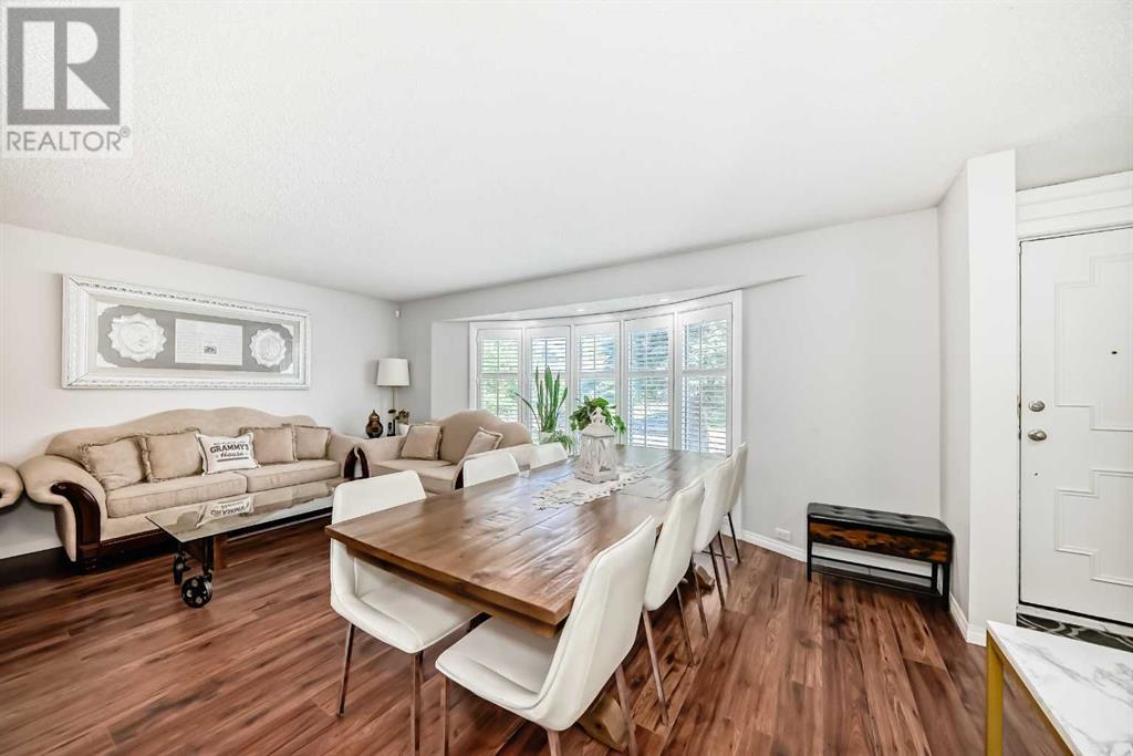 Single Family House Bungalow for Sale in  Vanguard Road NW Varsity Calgary 