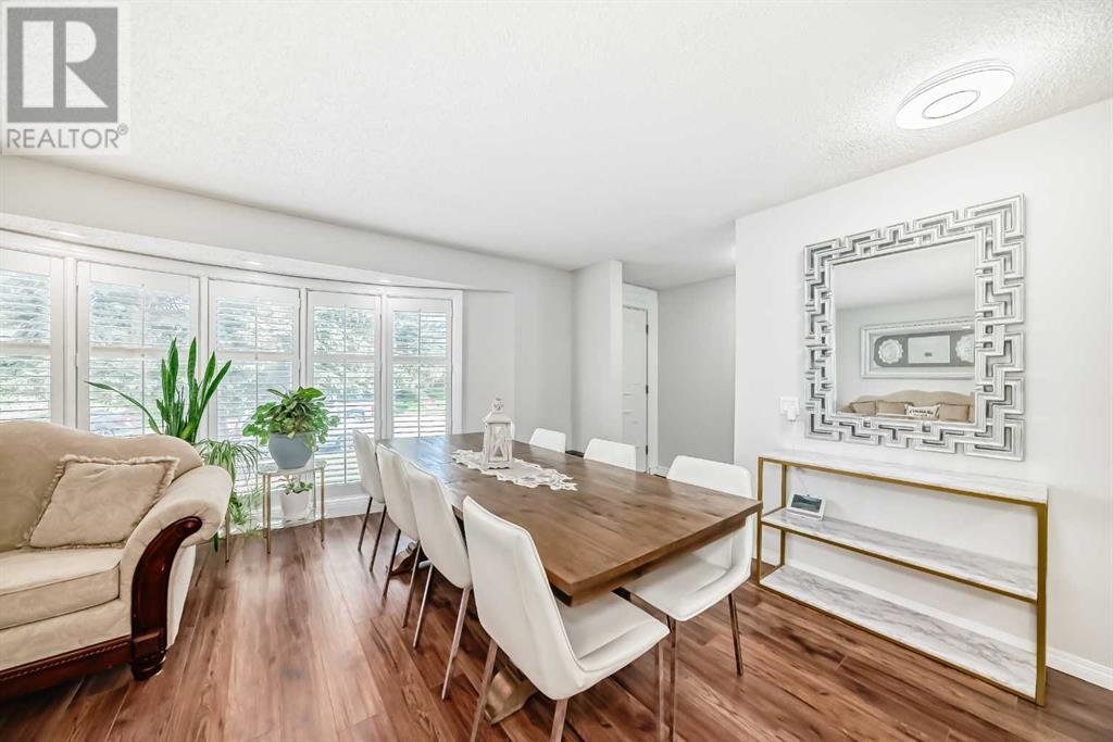 Single Family House Bungalow for Sale in  Vanguard Road NW Varsity Calgary 
