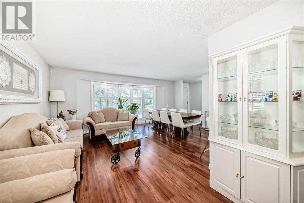 Single Family House Bungalow for Sale in  Vanguard Road NW Varsity Calgary 