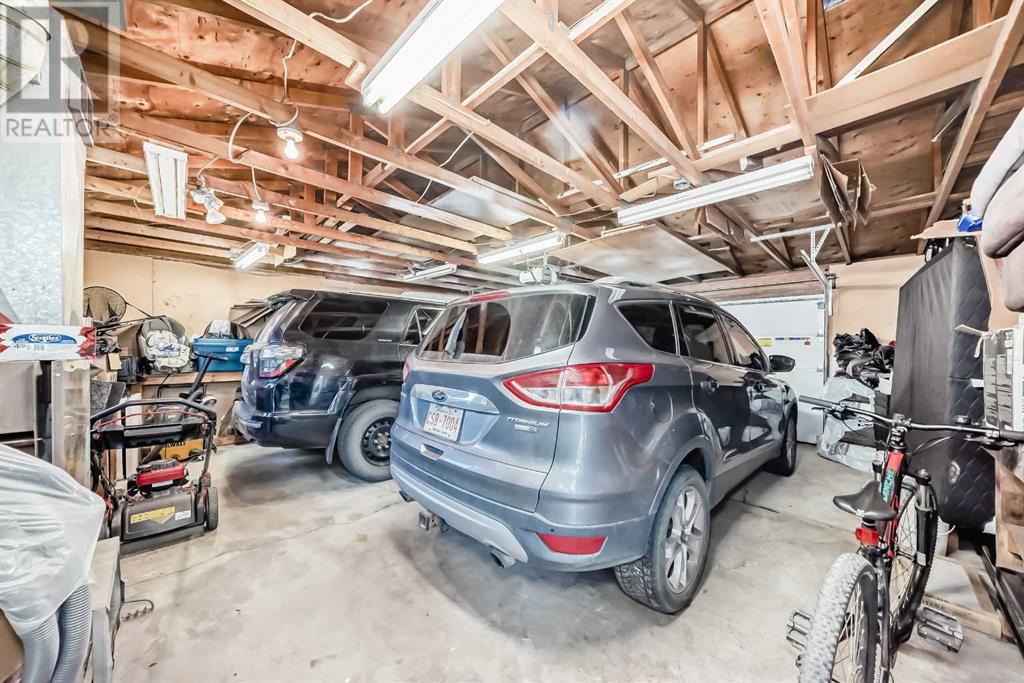 4932 Vanguard Road NW, Calgary, Alberta