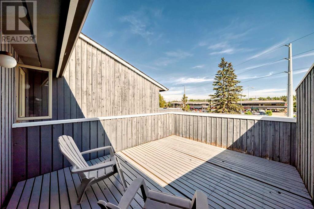 Single Family House for Sale in   Varsity Estates Drive NW Varsity Calgary 