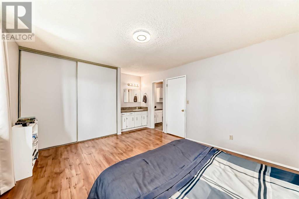 Single Family House for Sale in   Varsity Estates Drive NW Varsity Calgary 