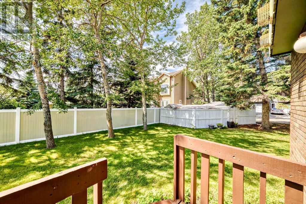 Single Family House for Sale in   Varsity Estates Drive NW Varsity Calgary 