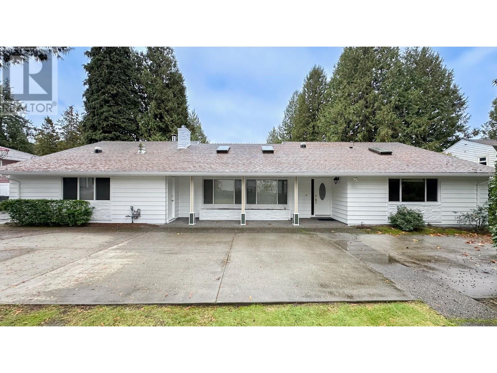 Photo 11 of 3522 Sw Marine Drive, Vancouver BC
