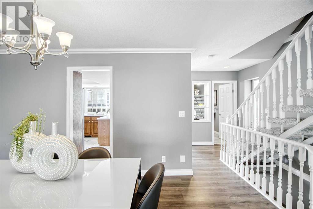 Single Family House for Sale in    Street NW Varsity Calgary 