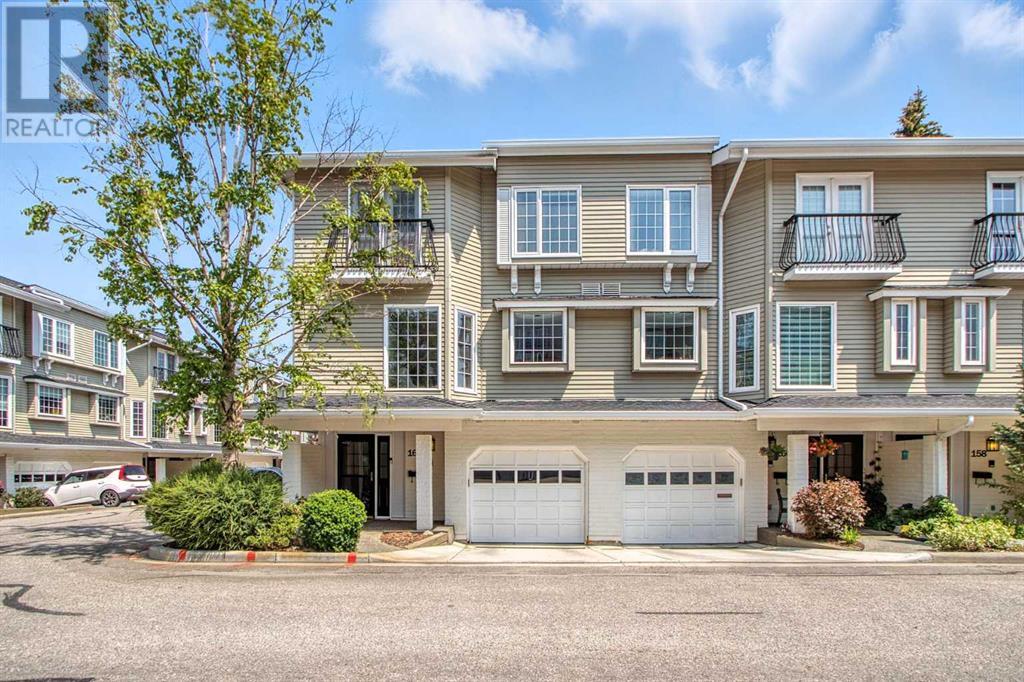 Single Family House for Sale in    Street NW Varsity Calgary 