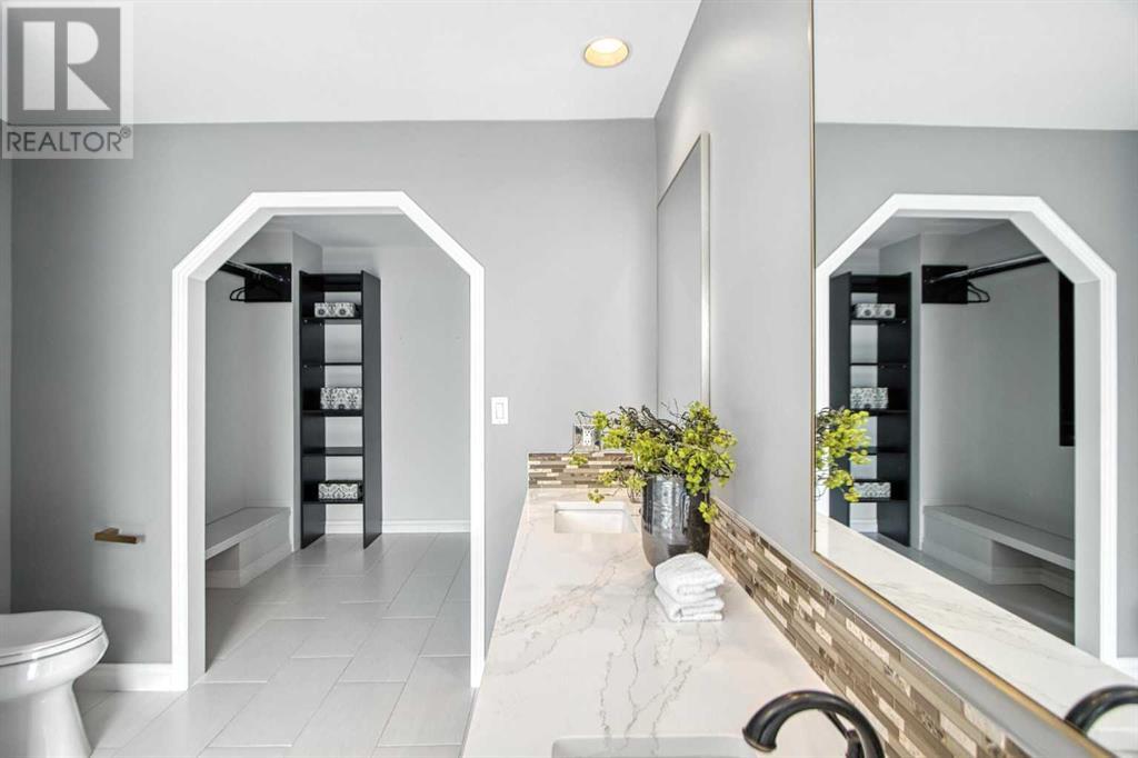 Single Family House for Sale in    Street NW Varsity Calgary 