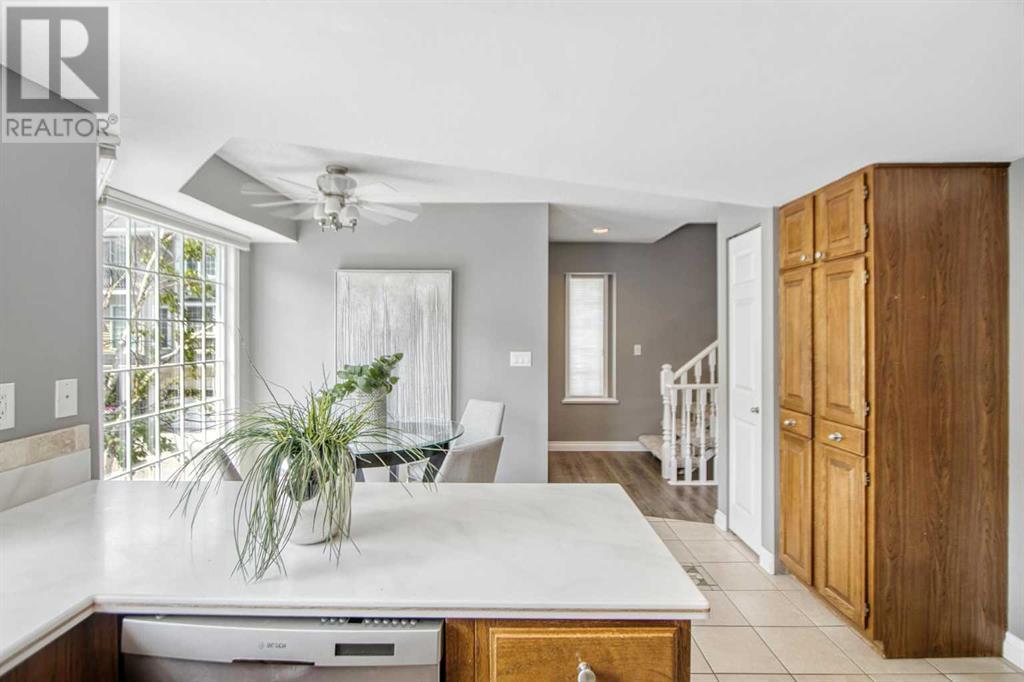 Single Family House for Sale in    Street NW Varsity Calgary 