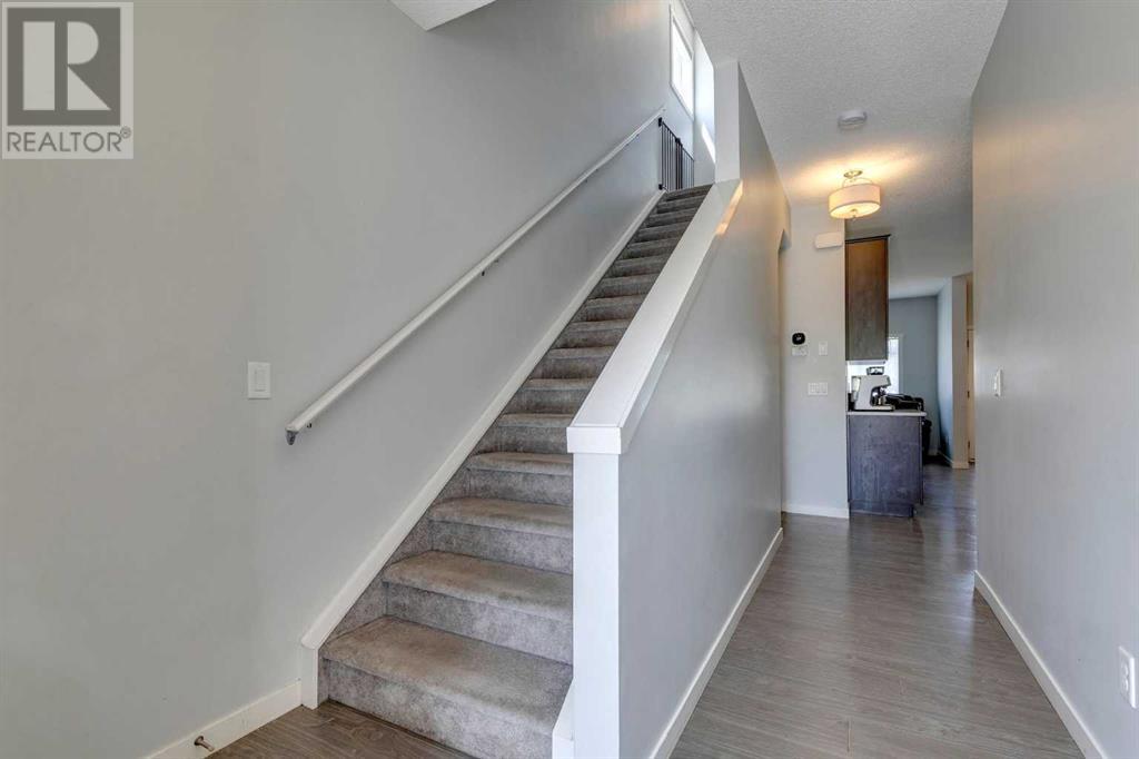 Single Family House for Sale in  Copperpond Landing SE Copperfield Calgary 