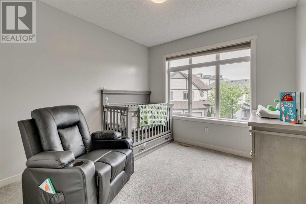 Single Family House for Sale in  Copperpond Landing SE Copperfield Calgary 