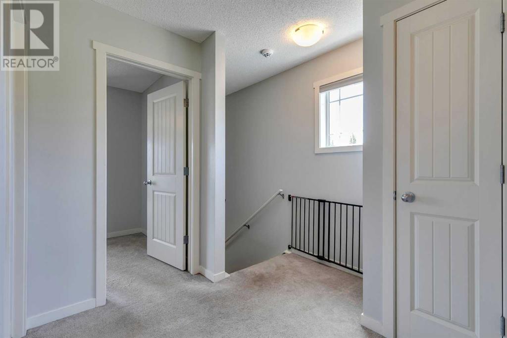 Single Family House for Sale in  Copperpond Landing SE Copperfield Calgary 