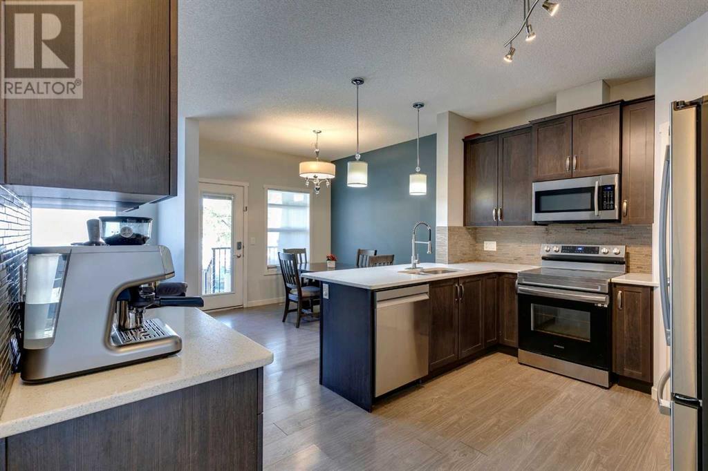 Single Family House for Sale in  Copperpond Landing SE Copperfield Calgary 